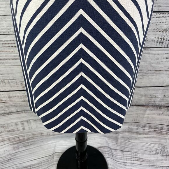 J. Crew Skirt size 6 Navy Blue White Stripe Straight Pencil Knee Sailor Nautical - Picture 6 of 10